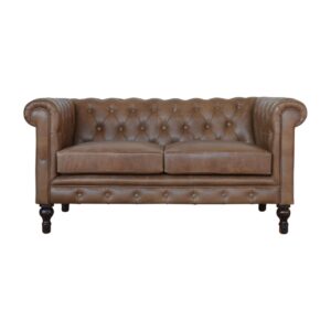 A double-seater Chesterfield sofa in brown leather.