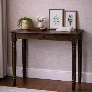 Heritage Turned-Leg Desk